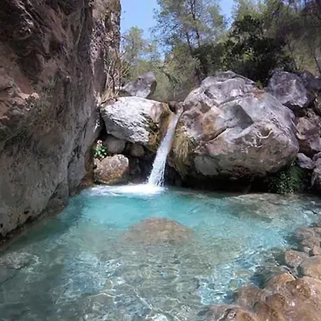 بيت للعطل Jara 25 *